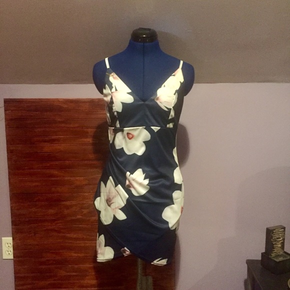 HP! Navy Blue Floral Bodycon Dress - Picture 3 of 4